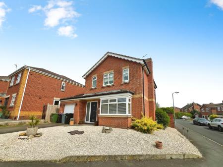 4 bedroom Detached house for sale in Worcester Road, Grantham, NG31