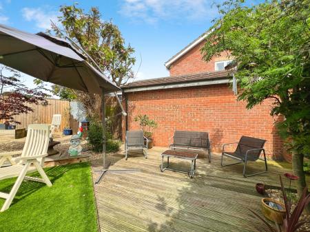 4 bedroom Detached house for sale in Worcester Road, Grantham, NG31