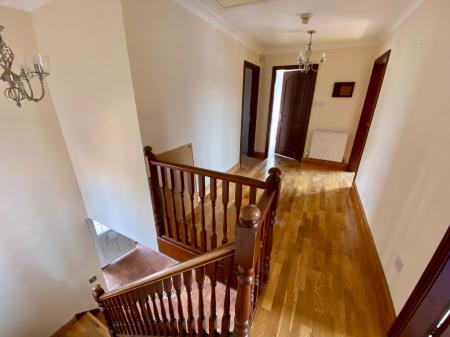 4 bedroom Detached house for sale in Bennington Close, Long Bennington, NG23