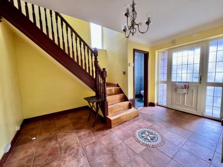 4 bedroom Detached house for sale in Bennington Close, Long Bennington, NG23