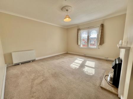 1 bedroom Flat for sale in Avenue Road, Grantham, NG31