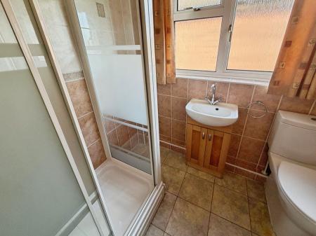2 bedroom Detached bungalow for sale in Manchester Way, Grantham, NG31