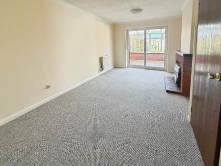 2 bedroom Detached bungalow for sale in Manchester Way, Grantham, NG31