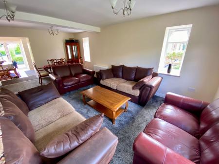 3 bedroom Detached bungalow for sale in Main Street, Ingoldsby, NG33