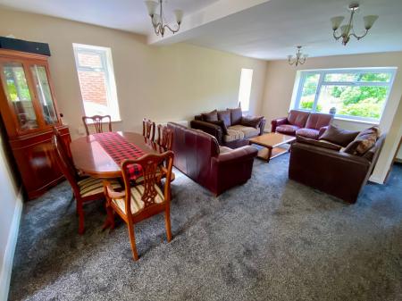 3 bedroom Detached bungalow for sale in Main Street, Ingoldsby, NG33