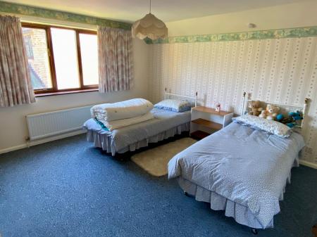 4 bedroom Detached house for sale in SOLD BY NEWTON FALLOWELL - Church Lane, Muston
