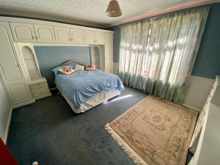 4 bedroom Detached house for sale in SOLD BY NEWTON FALLOWELL - Church Lane, Muston