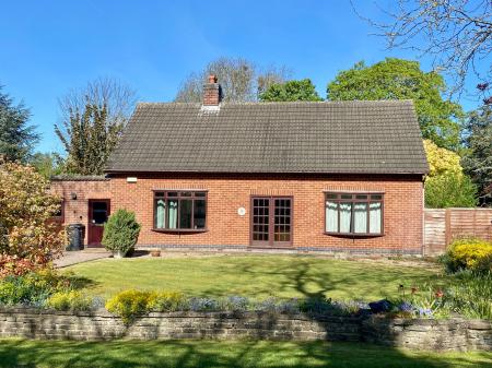 4 bedroom Detached house for sale in SOLD BY NEWTON FALLOWELL - Church Lane, Muston