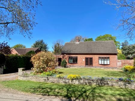 4 bedroom Detached house for sale in SOLD BY NEWTON FALLOWELL - Church Lane, Muston