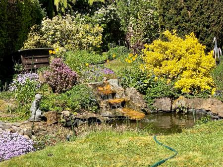 4 bedroom Detached house for sale in SOLD BY NEWTON FALLOWELL - Church Lane, Muston
