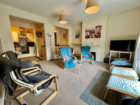 2 bedroom Flat for sale in Harlaxton Road, Grantham, NG31