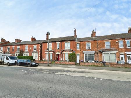 2 bedroom Flat for sale in Harlaxton Road, Grantham, NG31