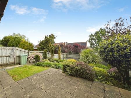 3 bedroom Detached house for sale in SOLD BY NEWTON FALLOWELL - Riber Close
