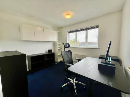 3 bedroom Detached house for sale in SOLD BY NEWTON FALLOWELL - Riber Close