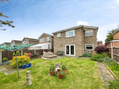 4 bedroom Detached house for sale in Reedings Road, Barrowby, NG32