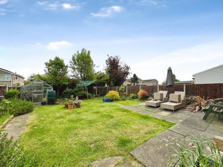 4 bedroom Detached house for sale in Reedings Road, Barrowby, NG32