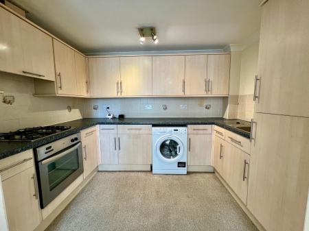 2 bedroom Flat for sale in University Court, Grantham, NG31