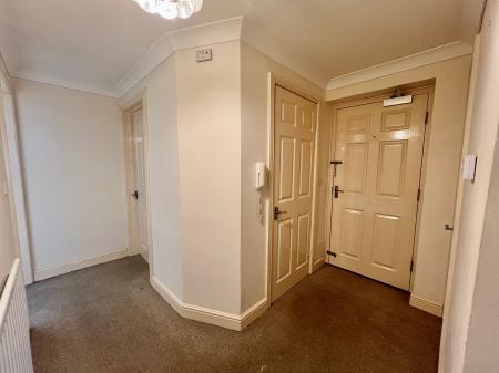 2 bedroom Flat for sale in University Court, Grantham, NG31
