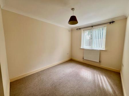 2 bedroom Flat for sale in University Court, Grantham, NG31