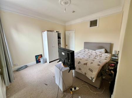 2 bedroom Terraced House for sale in Bridge End Road, Grantham, NG31