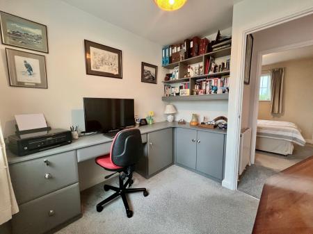 4 bedroom Detached house for sale in SOLD BY NEWTON FALLOWELL - Rosedale Drive