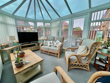 4 bedroom Detached house for sale in SOLD BY NEWTON FALLOWELL - Rosedale Drive