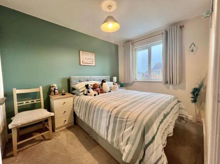 4 bedroom Detached house for sale in SOLD BY NEWTON FALLOWELL - Rosedale Drive