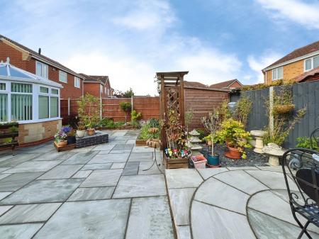 4 bedroom Detached house for sale in SOLD BY NEWTON FALLOWELL - Rosedale Drive