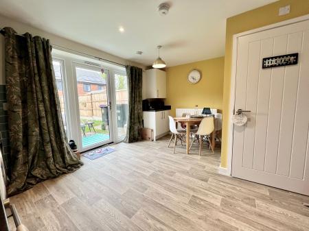 2 bedroom Semi-detached house for sale in Brisbane Drive, Grantham, NG31