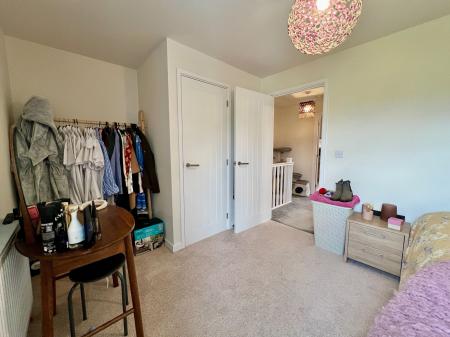 2 bedroom Semi-detached house for sale in Brisbane Drive, Grantham, NG31