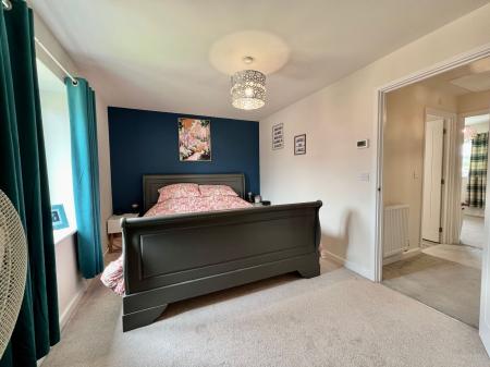 2 bedroom Semi-detached house for sale in Brisbane Drive, Grantham, NG31