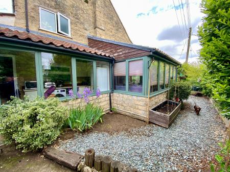 3 bedroom End of terrace house for sale in The Row, Carlton Scroop, NG32
