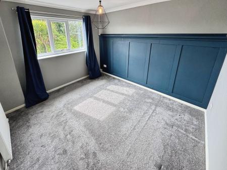 3 bedroom Terraced House to let in High Street, Great Gonerby, NG31
