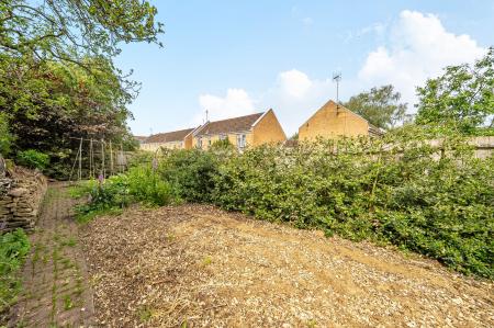 4 bedroom Detached house for sale in Park Lane, Denton, NG32