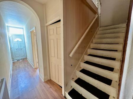 3 bedroom Terraced House for sale in Grantley Street, Grantham, NG31