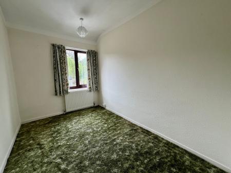 4 bedroom Terraced House for sale in Tennyson Avenue, Grantham, NG31