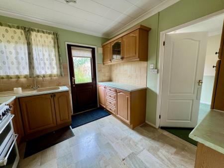 4 bedroom Terraced House for sale in Tennyson Avenue, Grantham, NG31