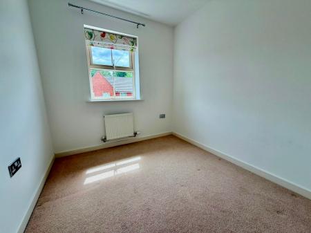 4 bedroom Terraced House for sale in Watt Avenue, Colsterworth, NG33