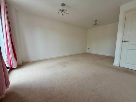 4 bedroom Terraced House for sale in Watt Avenue, Colsterworth, NG33