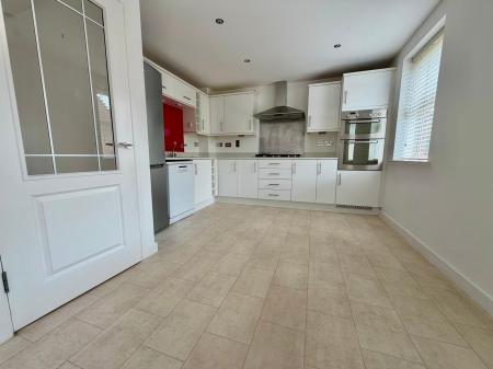 4 bedroom Terraced House for sale in Watt Avenue, Colsterworth, NG33