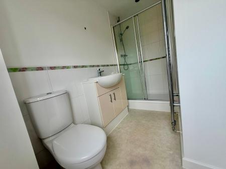 4 bedroom Terraced House for sale in Watt Avenue, Colsterworth, NG33