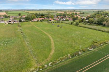 4 bedroom Detached house for sale in Blacksmith Lane, Welby, NG32
