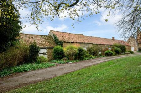 4 bedroom Detached house for sale in Blacksmith Lane, Welby, NG32