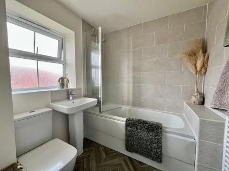 3 bedroom Detached house for sale in Honeywood Drive, Corby Glen, Grantham NG33