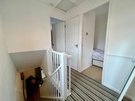 2 bedroom Semi-detached house for sale in Wentworth Drive, Grantham, NG31