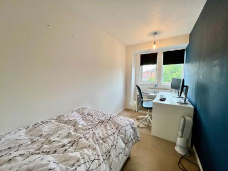 2 bedroom Semi-detached house for sale in Wentworth Drive, Grantham, NG31