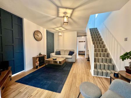 2 bedroom Semi-detached house for sale in Wentworth Drive, Grantham, NG31