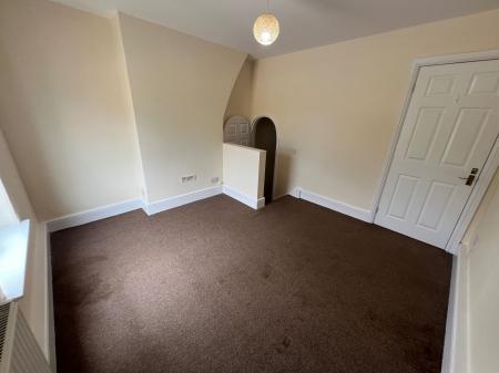 3 bedroom Terraced House to let in Ladysmith Terrace, Gonerby Hill Foot, NG31