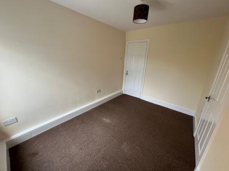 3 bedroom Terraced House to let in Ladysmith Terrace, Gonerby Hill Foot, NG31