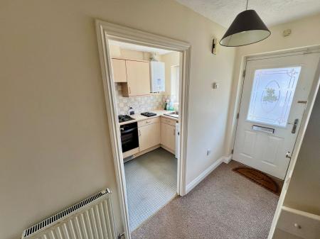 2 bedroom Semi-detached house for sale in Cavendish Way, Grantham, NG31